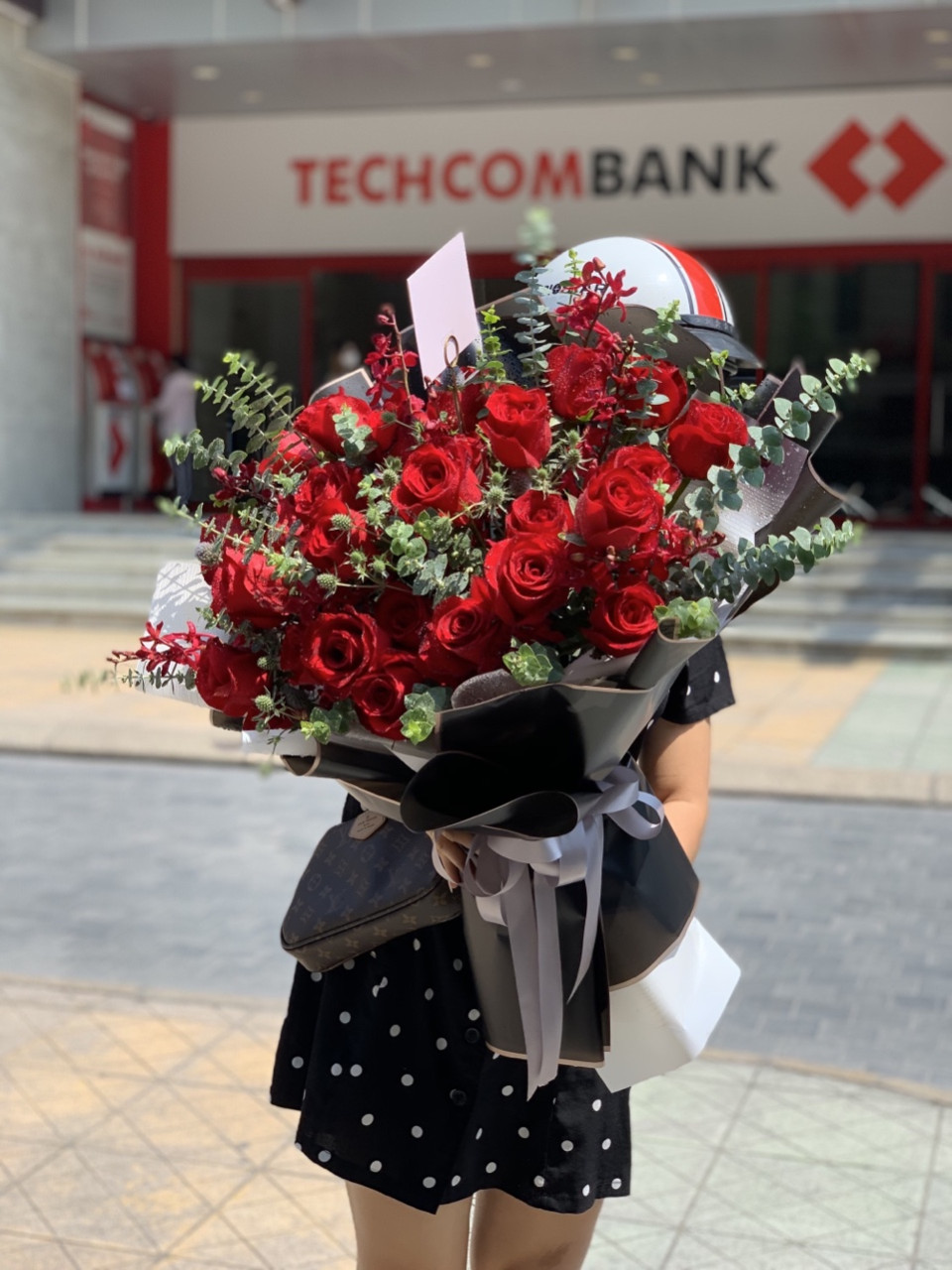 Tình Yêu Bắt Đầu